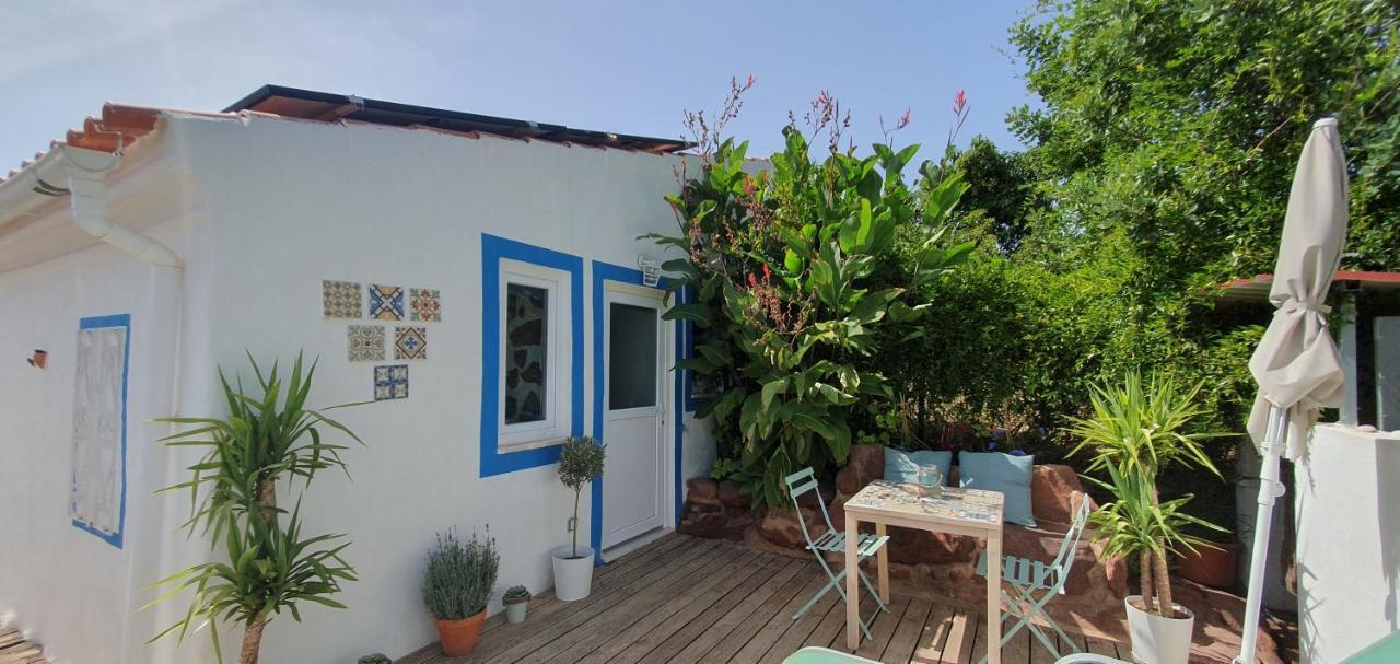 Beautiful House In Stunning Nature, 22 Minutes From Beaches, 5 Minutes To Lake, Air Condition Cool And Heat, And Very Fast Internet In All Rooms, Dishwasher, Washing Machine And Induction Cooking Silves Room photo